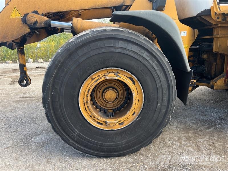 Liebherr L586 Chargeuse Sur Pneus Wheel Loader لوادر بعجل