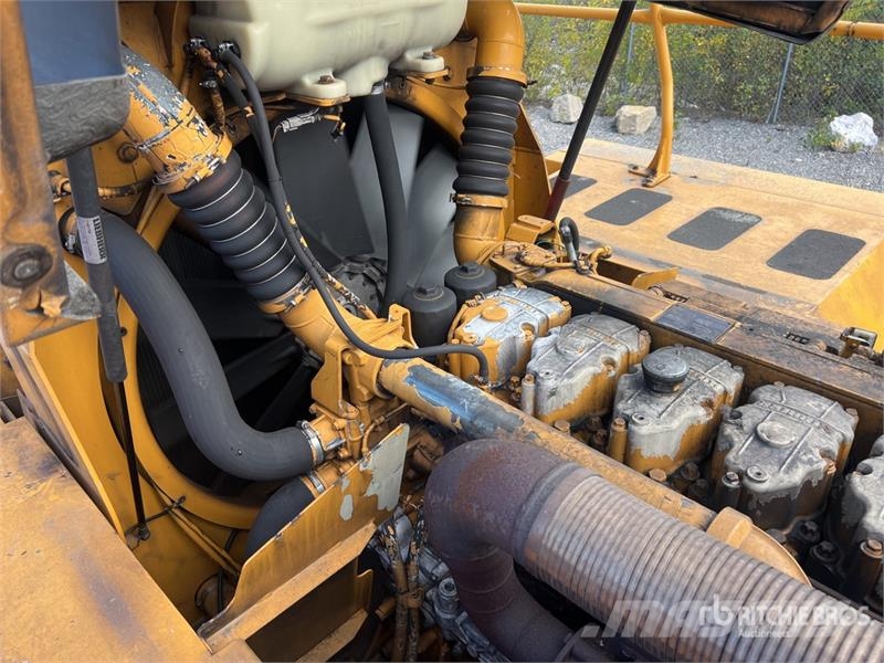 Liebherr L586 Chargeuse Sur Pneus Wheel Loader لوادر بعجل
