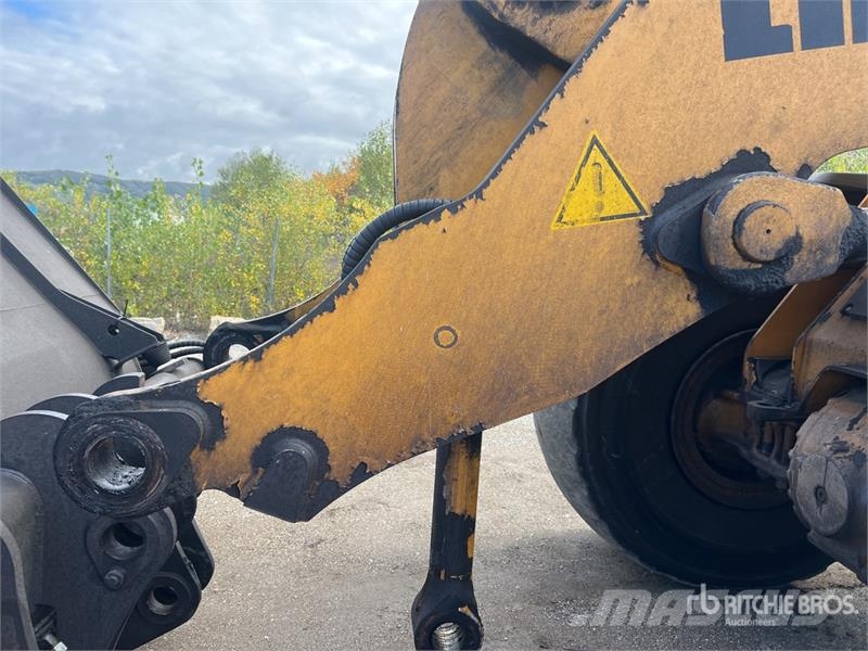 Liebherr L586 Chargeuse Sur Pneus Wheel Loader لوادر بعجل
