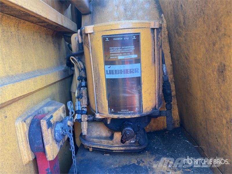 Liebherr L586 Chargeuse Sur Pneus Wheel Loader لوادر بعجل