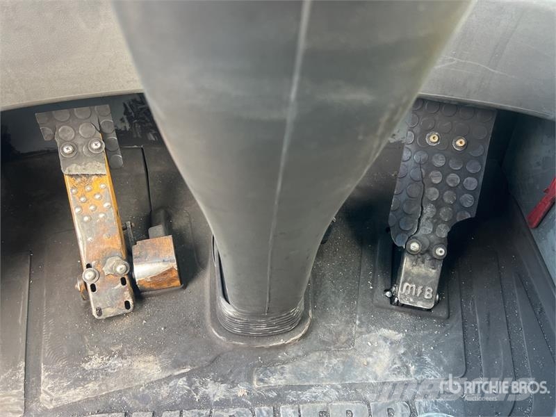 Liebherr L586 Chargeuse Sur Pneus Wheel Loader لوادر بعجل