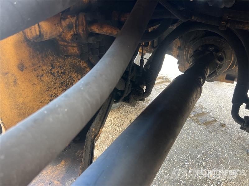 Liebherr L586 Chargeuse Sur Pneus Wheel Loader لوادر بعجل