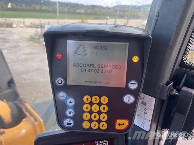 Liebherr L586 Chargeuse Sur Pneus Wheel Loader لوادر بعجل