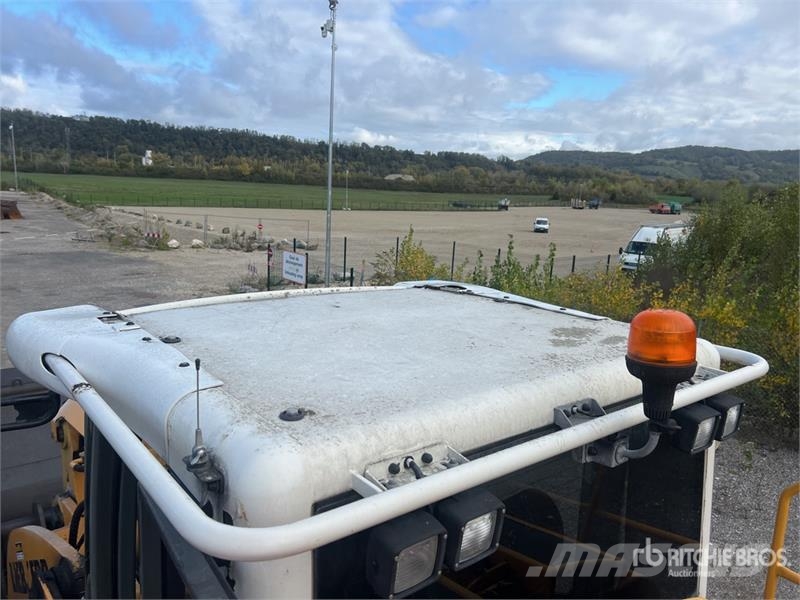 Liebherr L586 Chargeuse Sur Pneus Wheel Loader لوادر بعجل