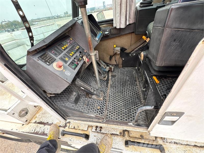 Liebherr LTM1050/1 55 ton 6x6x6 All Terrain Crane Yol-Arazi Tipi Vinçler (AT)