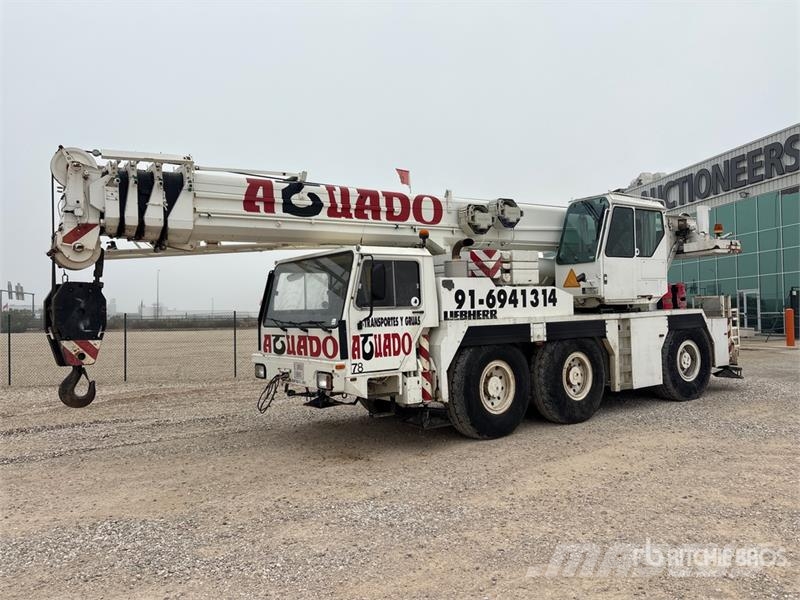 Liebherr LTM1050 All Terrain Crane Maastikutõstukid