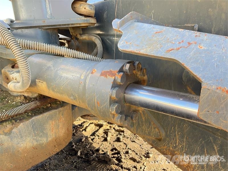 Liebherr PR 736 LGP Crawler Dozer Buldooserid