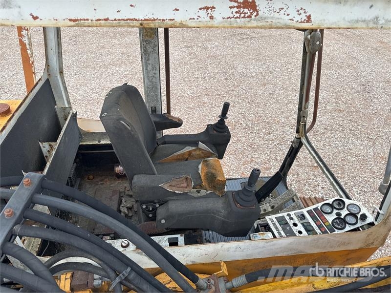 Liebherr R 912 LC Pelles Sur Chenilles Tracked Excavator (I Pelle sur chenilles