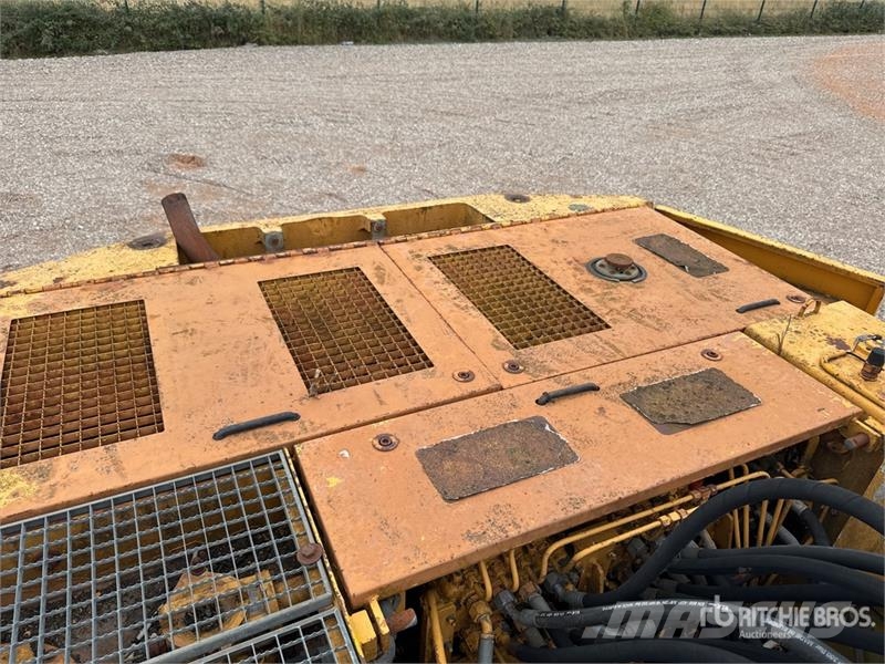 Liebherr R 912 LC Pelles Sur Chenilles Tracked Excavator (I Pelle sur chenilles