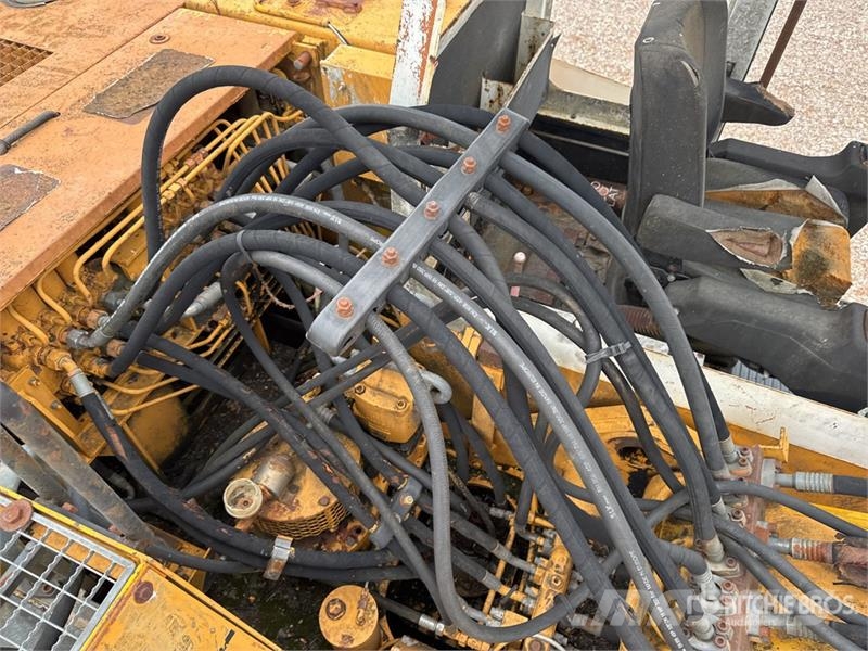 Liebherr R 912 LC Pelles Sur Chenilles Tracked Excavator (I Pelle sur chenilles