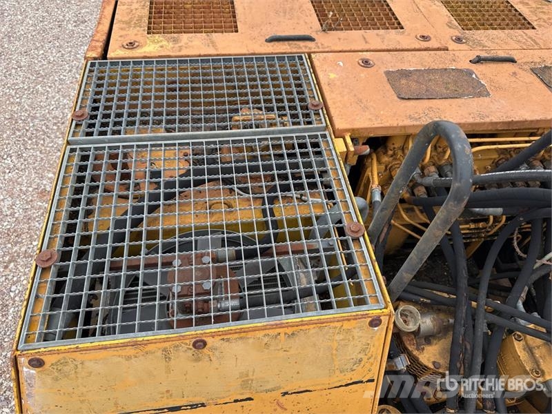 Liebherr R 912 LC Pelles Sur Chenilles Tracked Excavator (I Pelle sur chenilles