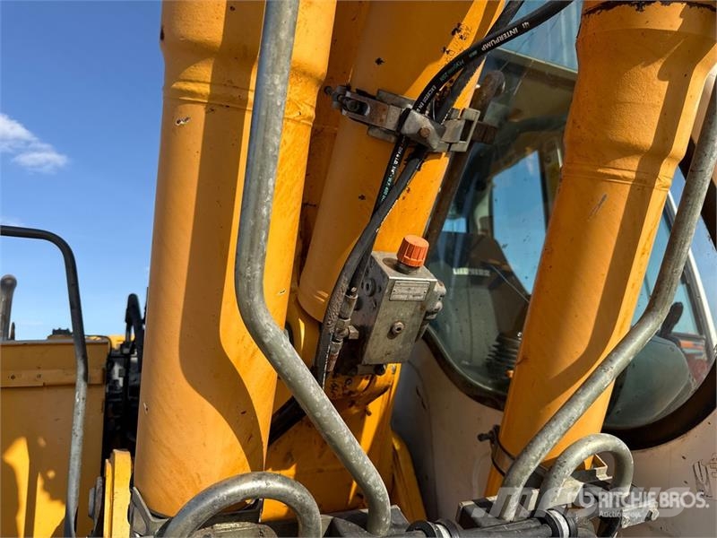 Liebherr R317 Litronic Tracked Excavator Beltegraver