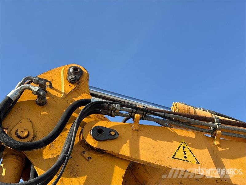 Liebherr R317 Litronic Tracked Excavator Beltegraver