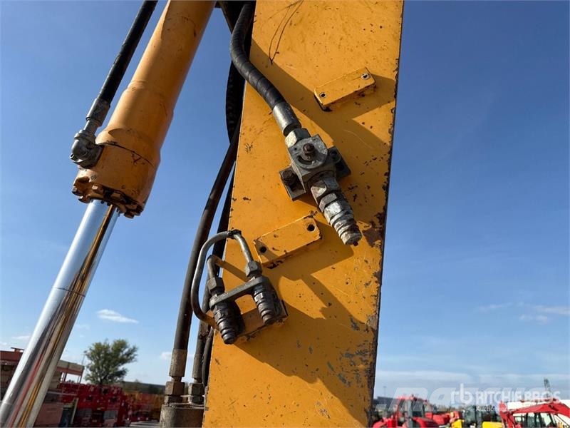 Liebherr R317 Litronic Tracked Excavator Beltegraver