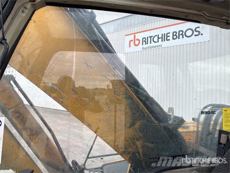 Liebherr R904CHDSL Long Reach Pelle Sur Chenilles Tracked E Гусеничні екскаватори