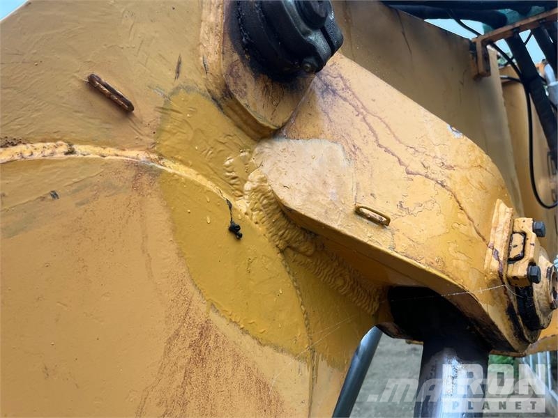 Liebherr R904HDSL Tracked Excavator Rupsgraafmachines