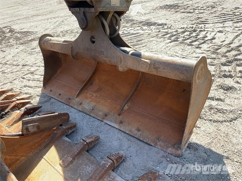 Liebherr R914 Compact Pelle Sur Chenilles Tracked Excavator Bagri goseničarji