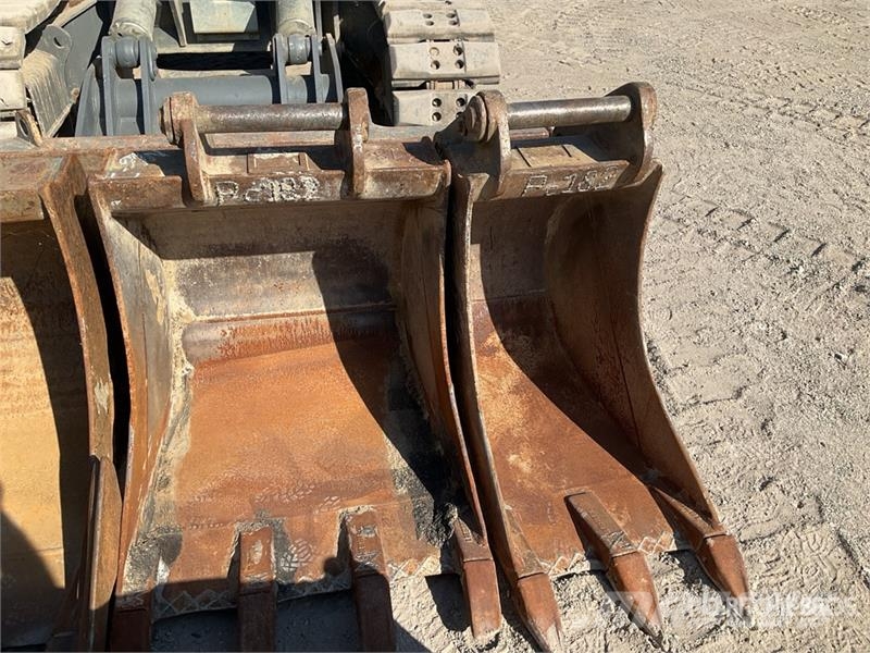 Liebherr R914 Compact Pelle Sur Chenilles Tracked Excavator Bagri goseničarji