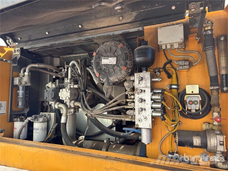 Liebherr R920 LC Pelle Sur Chenilles Tracked Excavator Pelle sur chenilles