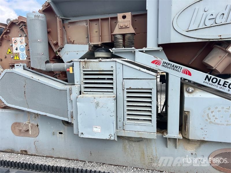 Liedlbauer Bullcon 2001 Crushing Plant Waste / recycling & quarry spare parts