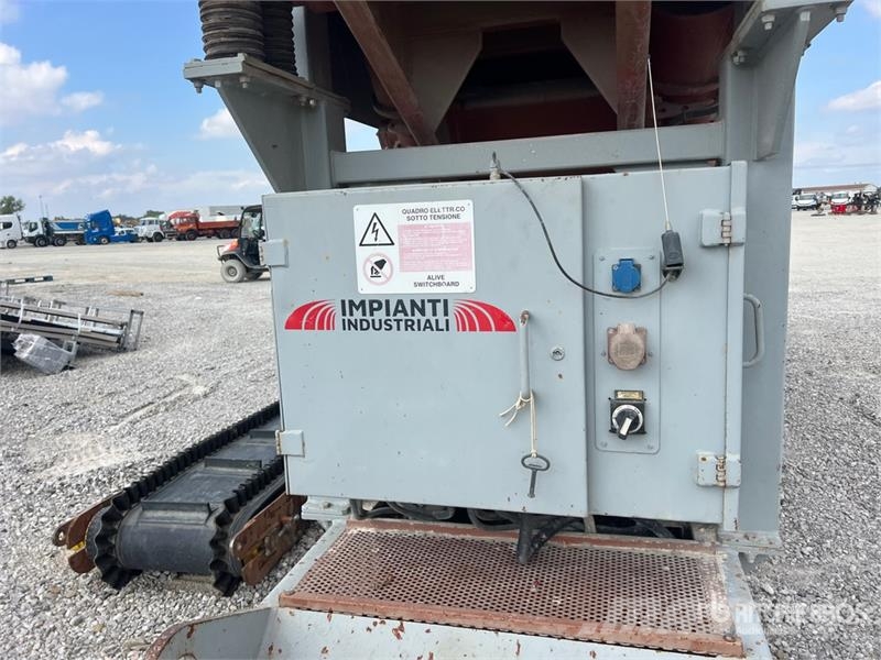 Liedlbauer Bullcon 2001 Crushing Plant Waste / recycling & quarry spare parts