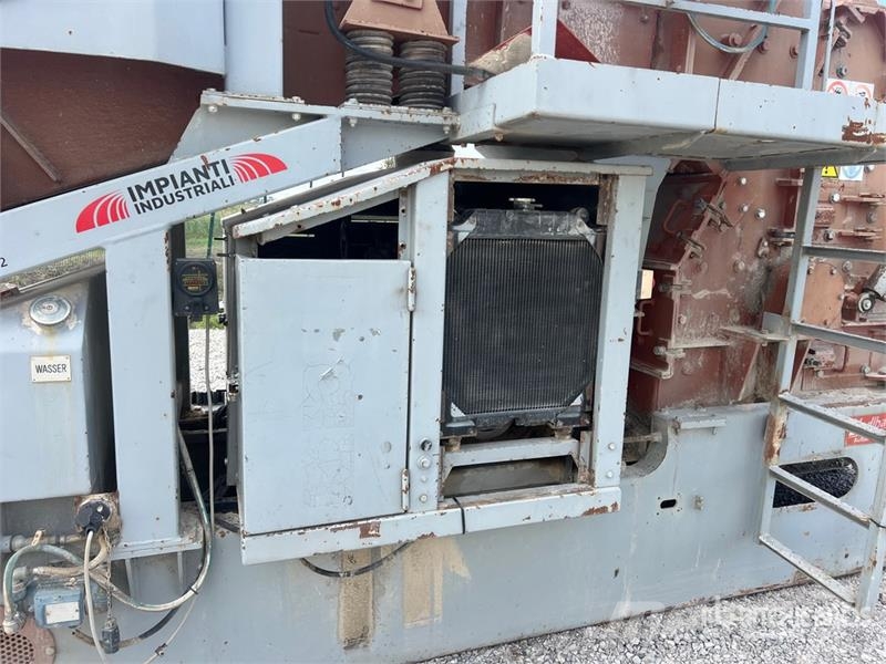 Liedlbauer Bullcon 2001 Crushing Plant Waste / recycling & quarry spare parts