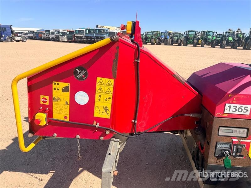 Linddana A/S TP175 Mobile S/A Broyeur A Vegetaux W Wood chippers
