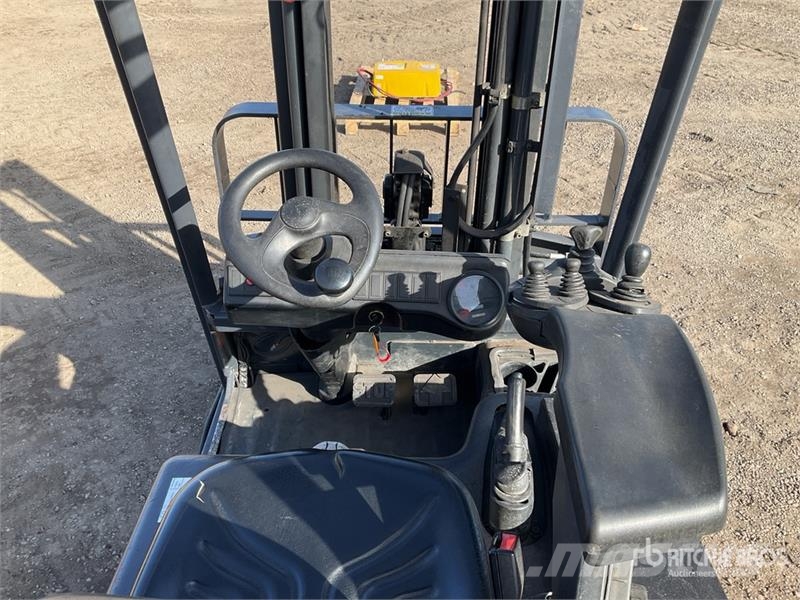 Linde E14-02 1400 kg Forklift Forklift trucks - others