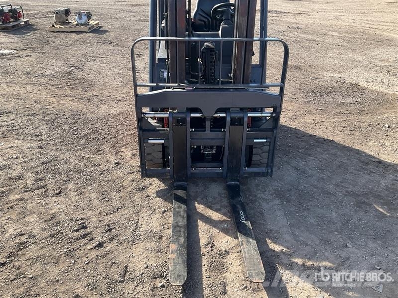 Linde E14-02 1400 kg Forklift Forklift trucks - others