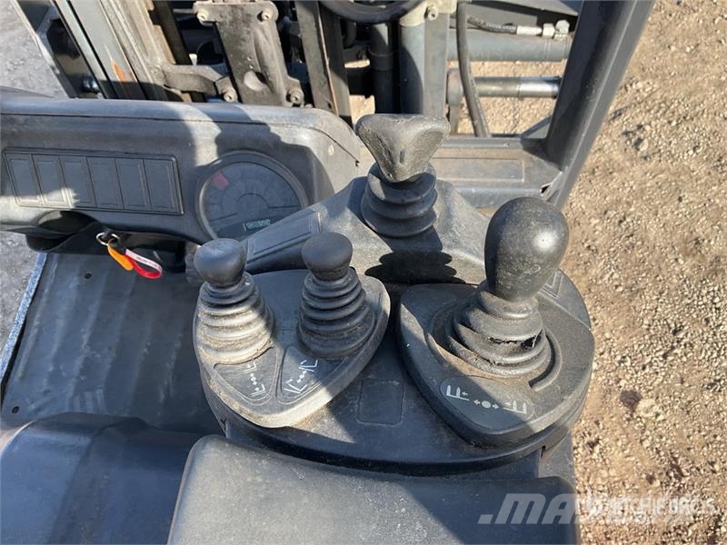 Linde E14-02 1400 kg Forklift Forklift trucks - others