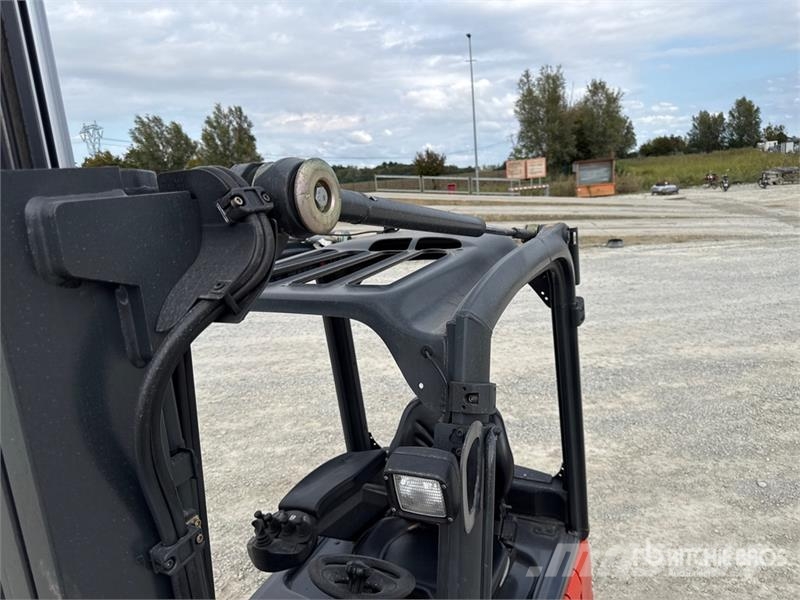 Linde E16-01 1600 kg Electric Forklift Električni viličarji