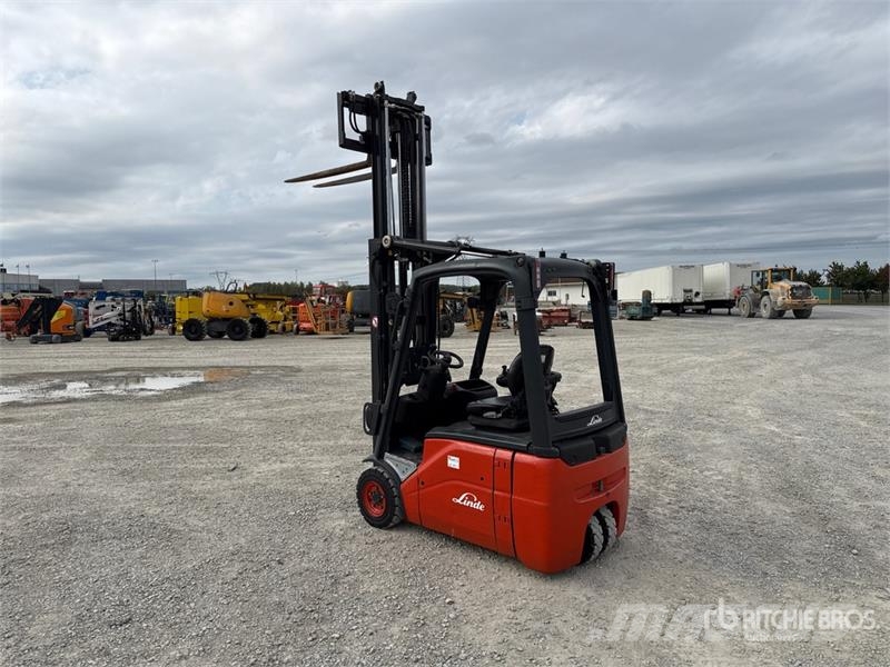 Linde E16-01 1600 kg Electric Forklift Električni viličarji