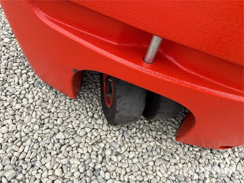 Linde E18-01 Electric Forklift Električni viličarji