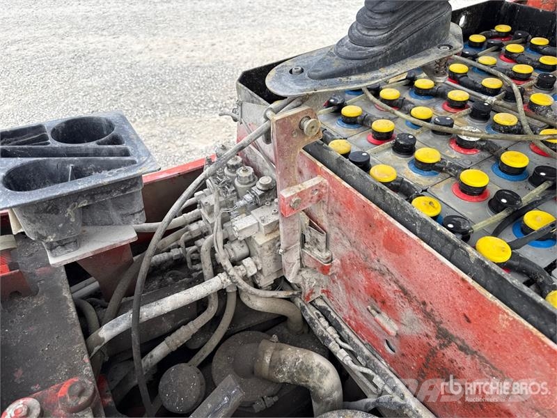 Linde E25C Električni viličarji