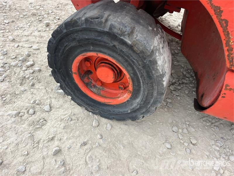 Linde H16T-03 Forklift (Inoperable) Viljuškari - ostalo