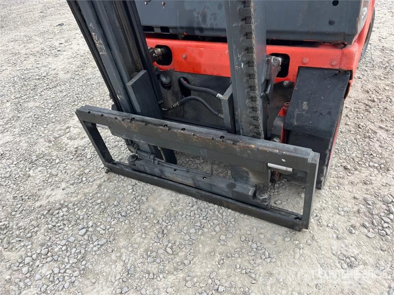 Linde H16T-03 Forklift (Inoperable) Viljuškari - ostalo