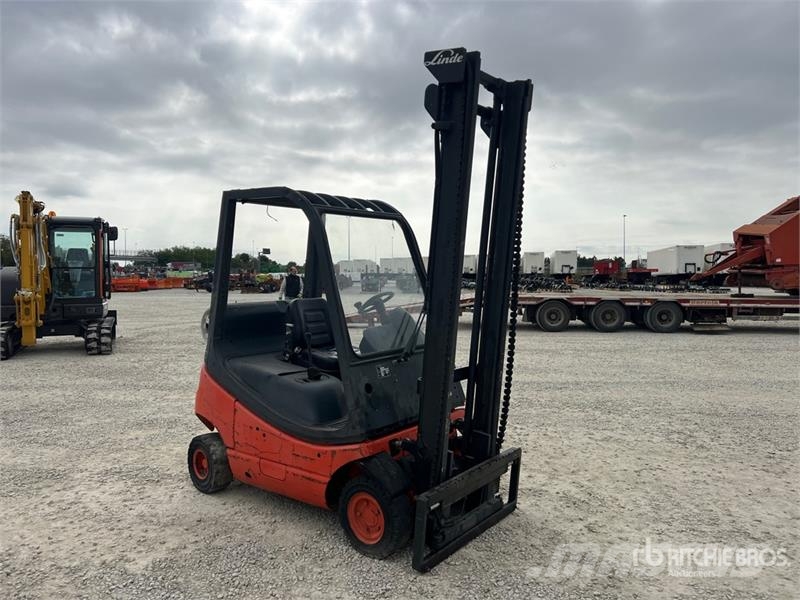 Linde H16T-03 Forklift (Inoperable) Viljuškari - ostalo