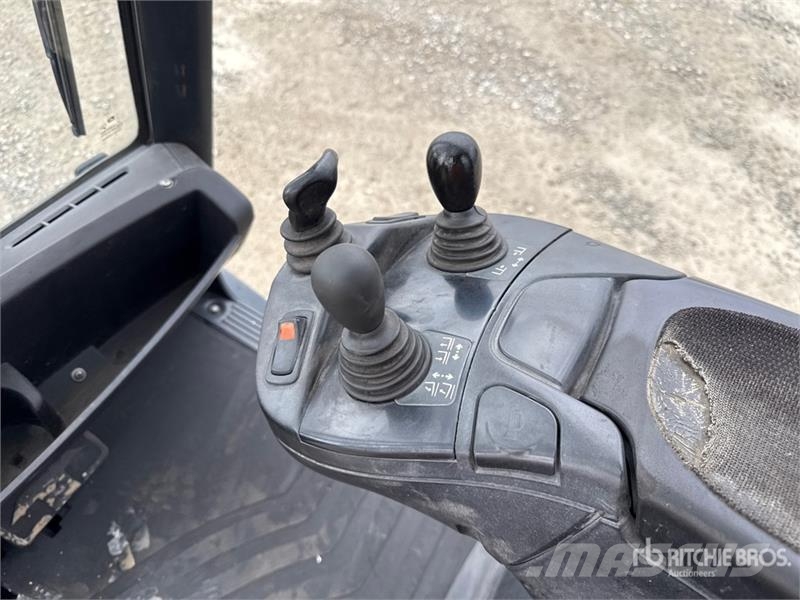 Linde H20D-02 2000 kg Forklift Вилични кари-повдигачи - други