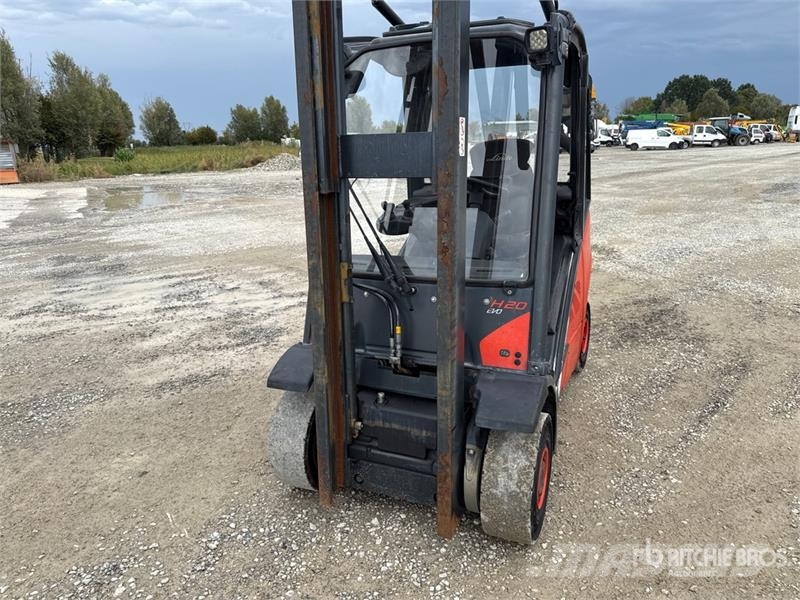 Linde H20D-02 2000 kg Forklift Вилични кари-повдигачи - други
