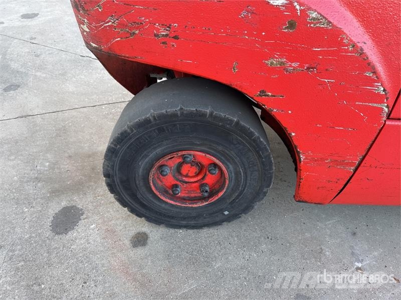 Linde H30D 2540 kg Forklift Інше