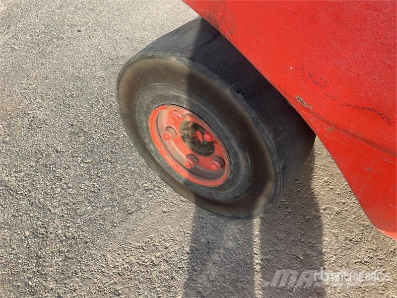 Linde H30T Šakiniai krautuvai - Kita