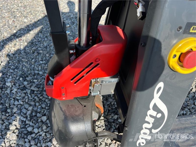 Linde MT15C 1500 kg Electric Pallet Jack Handhubwagen