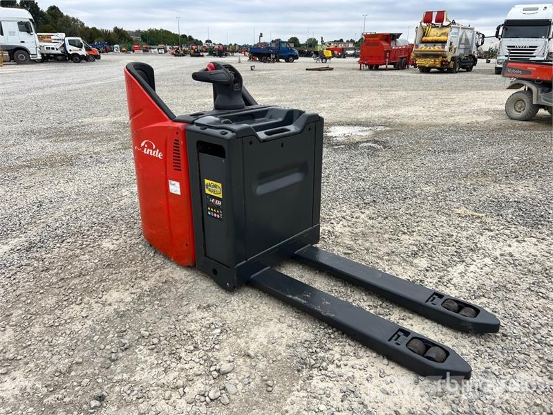 Linde T20 Pallet Jack (Inoperable) Ročni paletnik