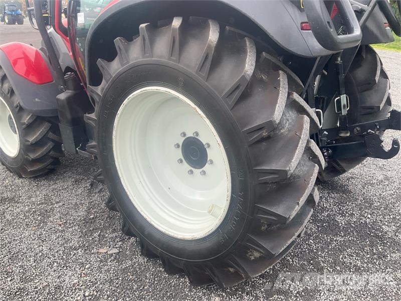 Lindner LINTRAC 110 4WD Tractor Tractores