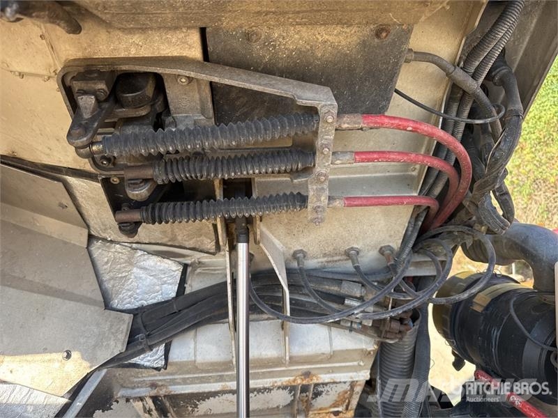 Lindner Unitrac 102 4x4x4 Tracteur Utilitaire 4x4x4 Utilit Pickup/planbiler