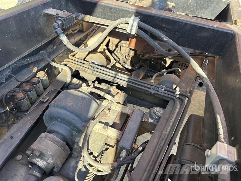 Lindner Unitrac 102 4x4x4 Tracteur Utilitaire 4x4x4 Utilit Pickup/planbiler