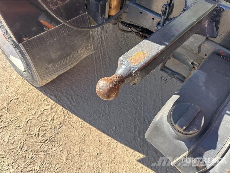 Lindner Unitrac 102 4x4x4 Tracteur Utilitaire 4x4x4 Utilit Pickup/planbiler