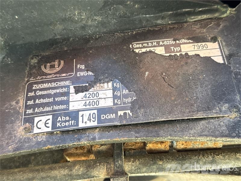Lindner Unitrac 102 4x4x4 Tracteur Utilitaire 4x4x4 Utilit Pickup/planbiler