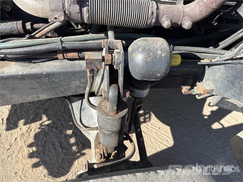 Lindner Unitrac 102 4x4x4 Tracteur Utilitaire 4x4x4 Utilit Pickup/planbiler