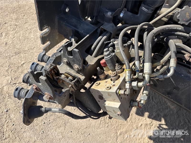 Lindner Unitrac 102 4x4x4 Tracteur Utilitaire 4x4x4 Utilit Pickup/planbiler